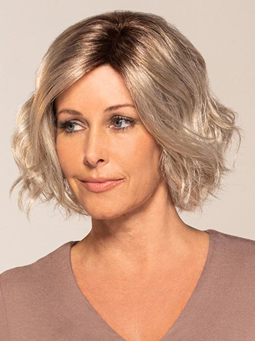 Quinn | Synthetic Lace Front Wig (Mono Part)