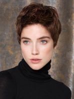 Risk Comfort | Short Synthetic Lace Front Wig - Image 5
